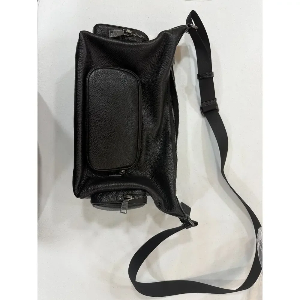 NWT B1-007COACH Finn Crossbody Bag With Pockets Pebble LeatherCCG15GunmetalBlack